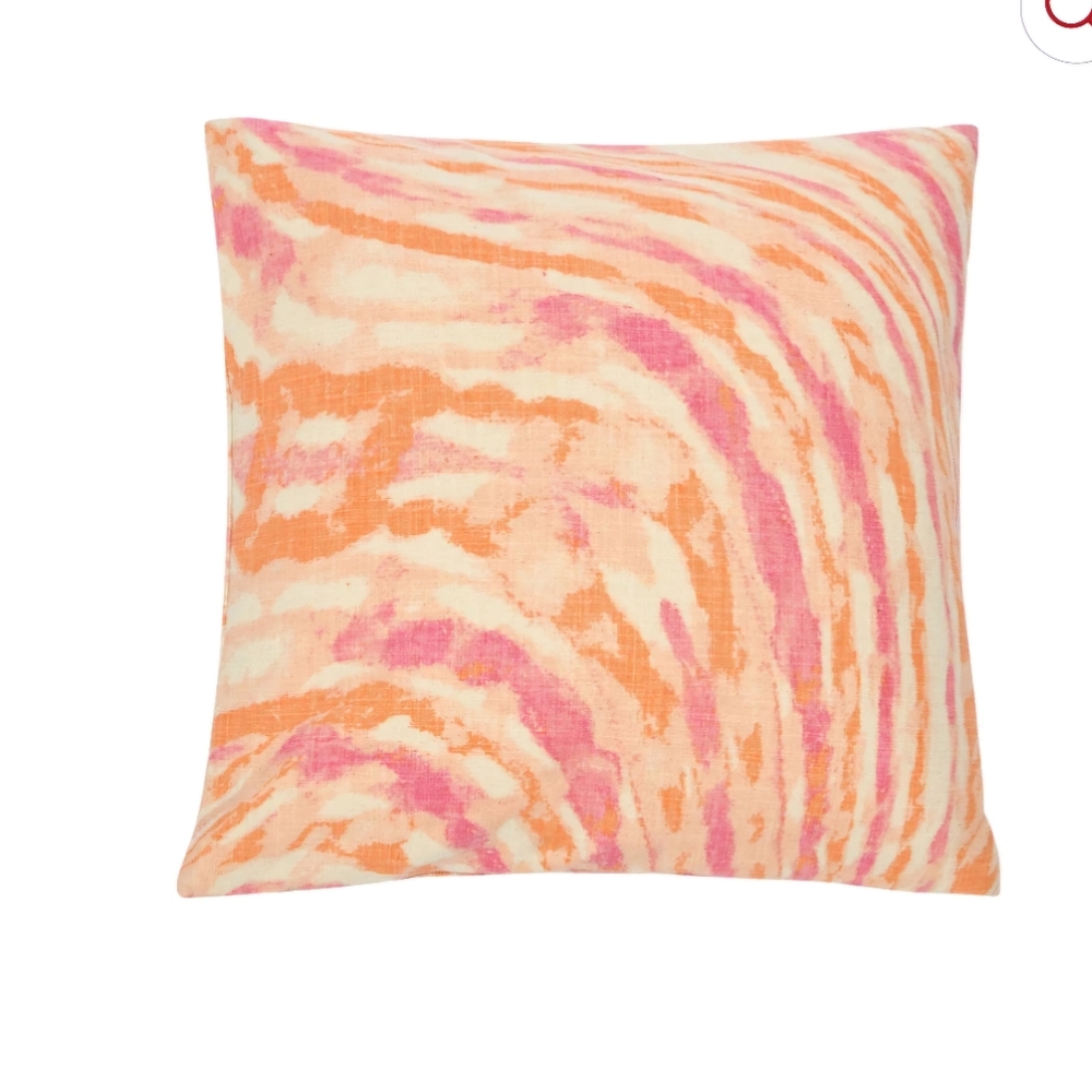 Set of 2 Creative Concepts  Slub Marble Printed Pillows